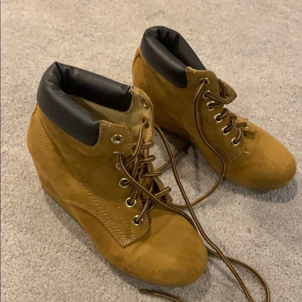 Wedge booties